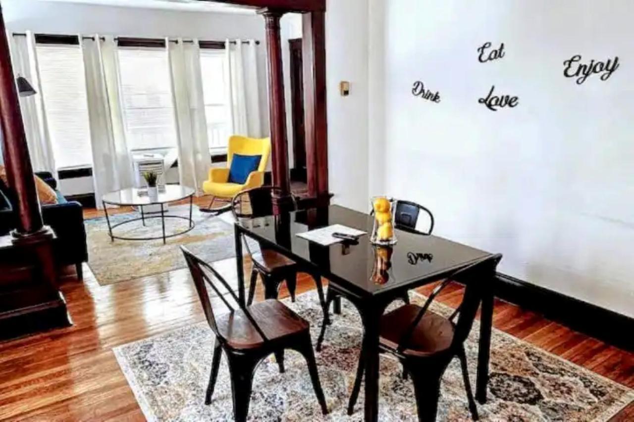 Lovely! Near Cleve Clinic/Uh/Cwru/Dwntwn W/Porch Villa Cleveland Exteriör bild